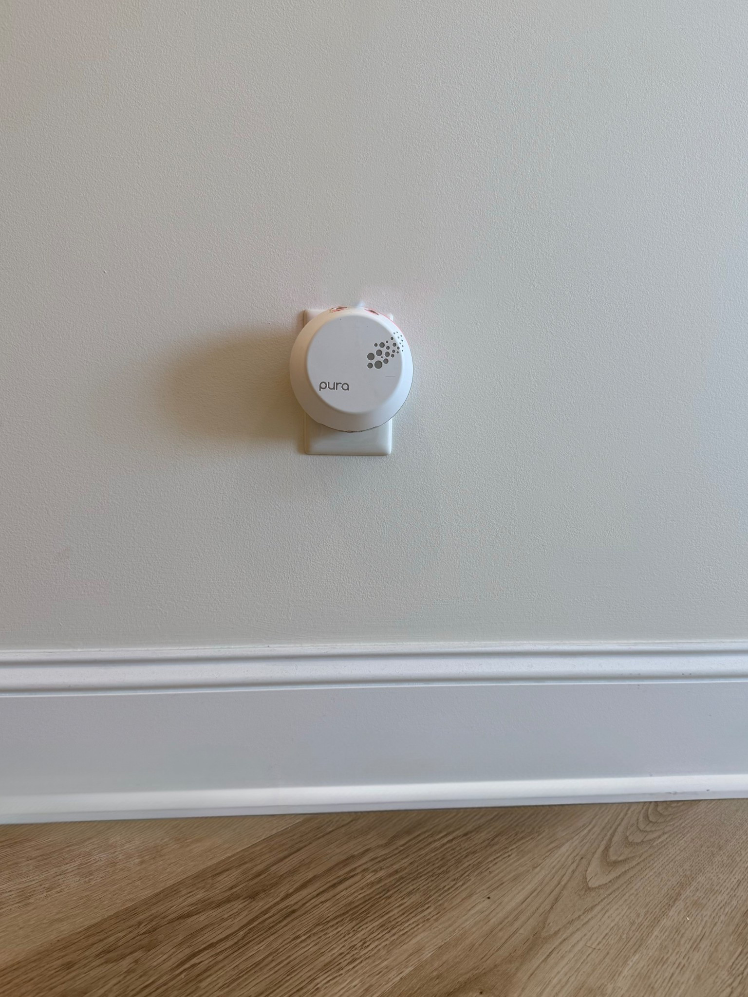 🌿 Luxe Spa Energy
One of our most-complimented details?
✨ The way our spa smells ✨

We’re obsessed with creating a warm, welcoming experience using safe, clean signature scents by Pura 🤍

Because ambiance matters.


#LTKBeauty #LTKdayinmylife #LTKGiftGuide