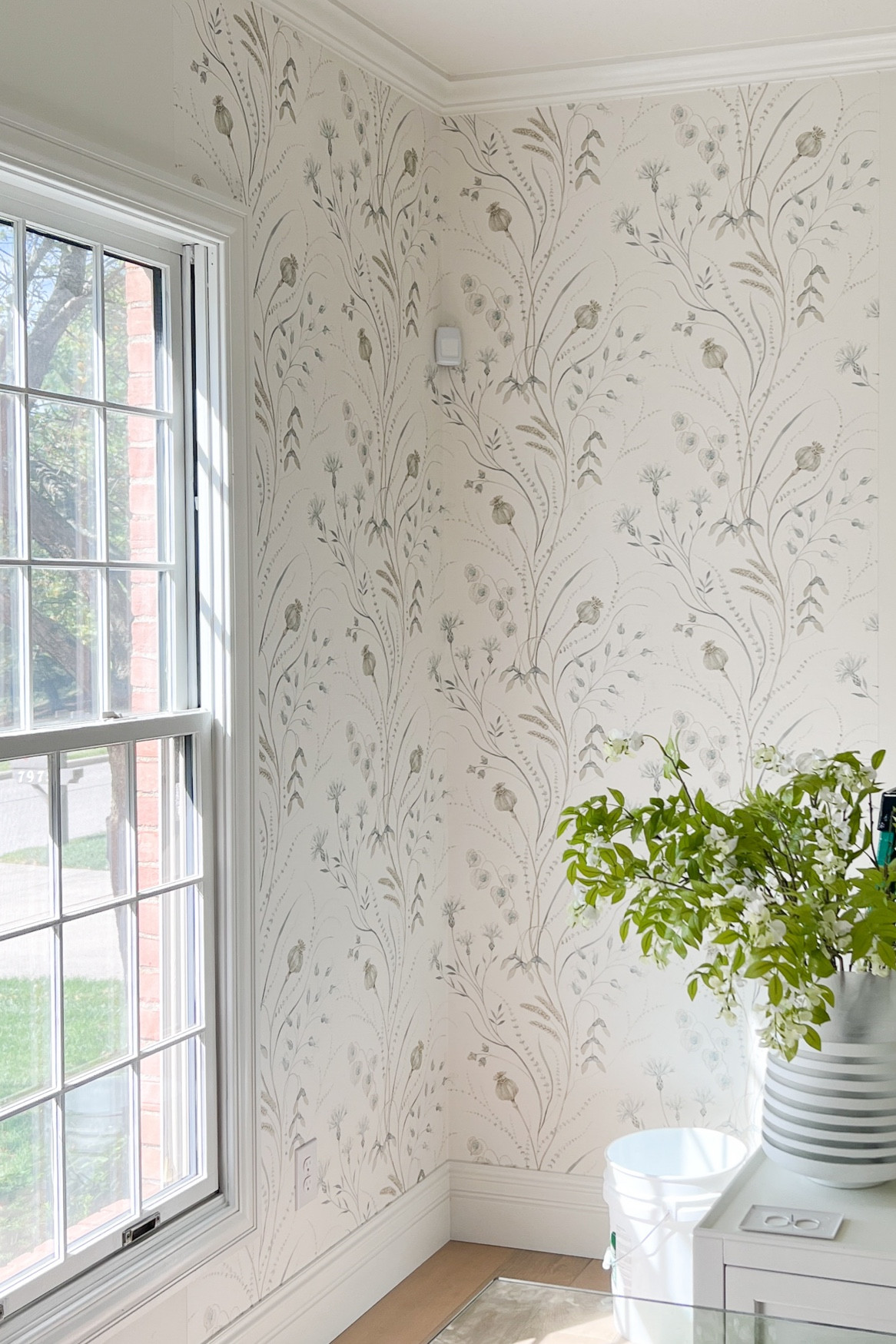 Office wallpaper! Home office, Sanderson wallpaper, home decor, fall decor 

#LTKstyletip #LTKhome #LTKSeasonal