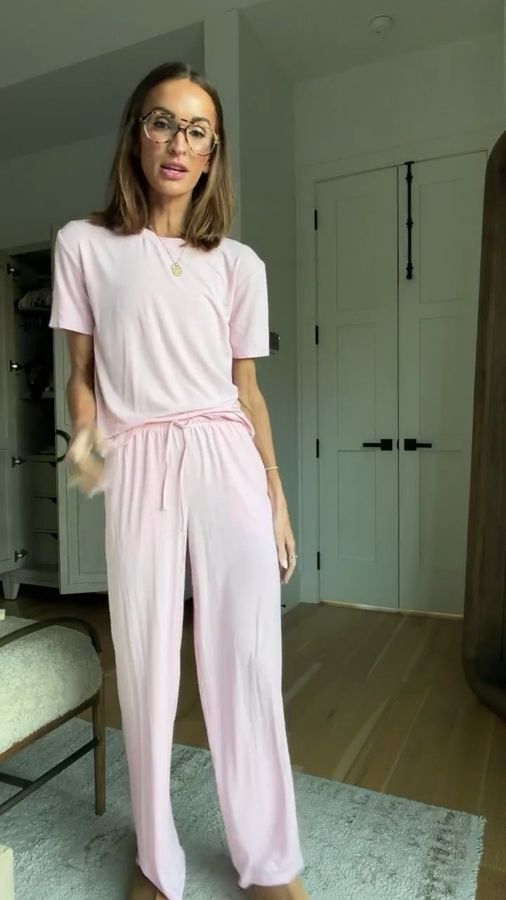 cutest pink lounge set from target! 💕