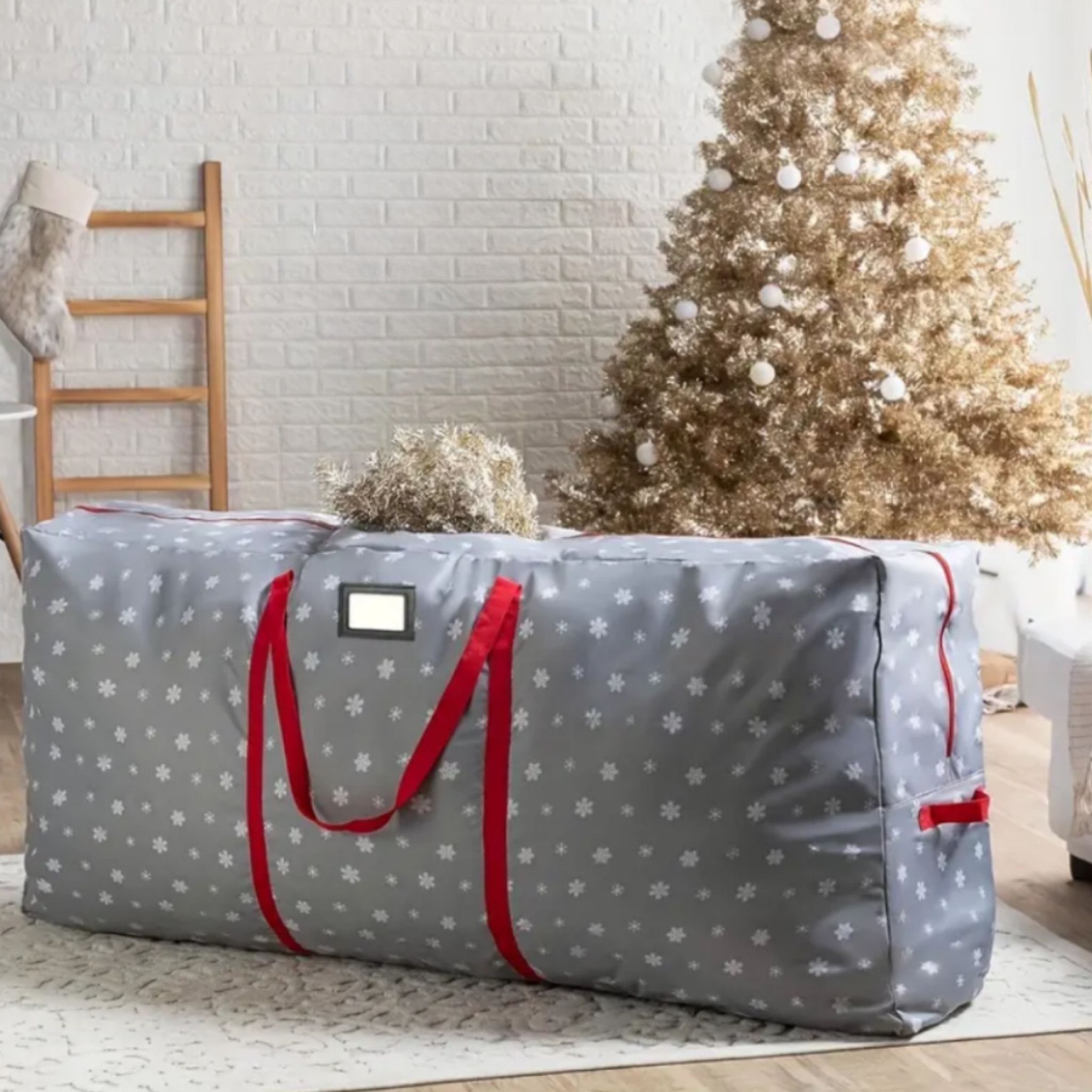 This snowflake bag is so cute! I just bought it for all my Christmas pillows and soft Christmas things that I was currently storing in trash bags. 
🤍
Christmas Decor Storage, Christmas Storage Bag

#LTKHoliday #LTKSeasonal #LTKsalealert
