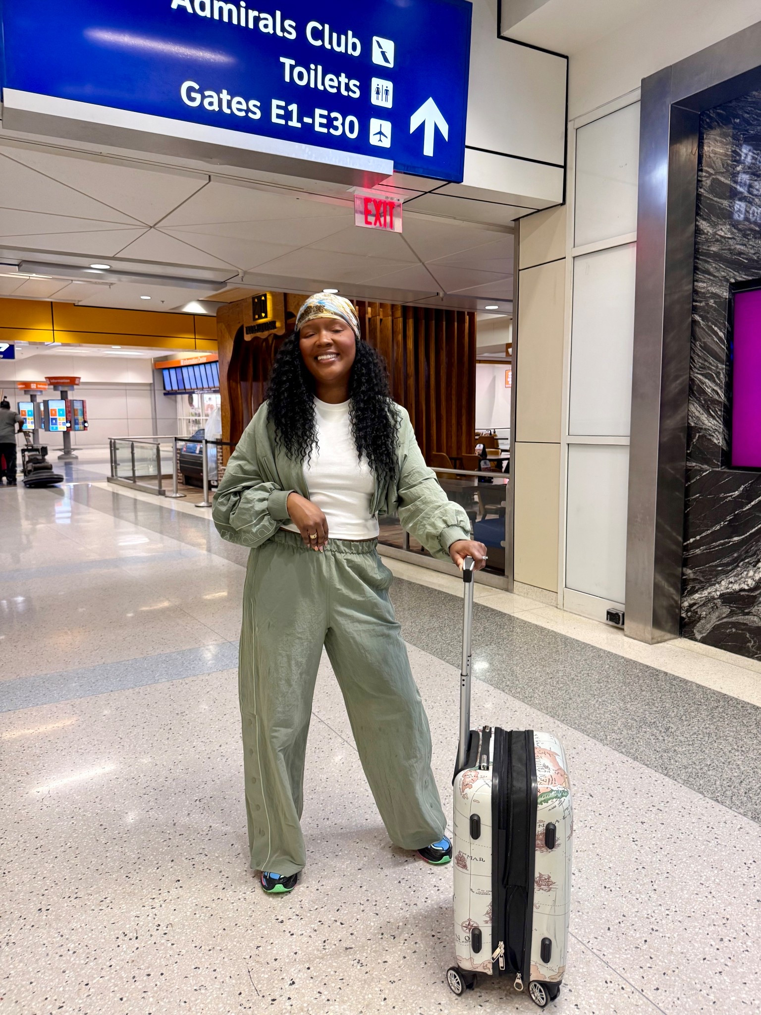 Travel Outfit  we love a cute Airport Outfit don’t we ✈️

#LTKootd #LTKTravel #LTKOver40