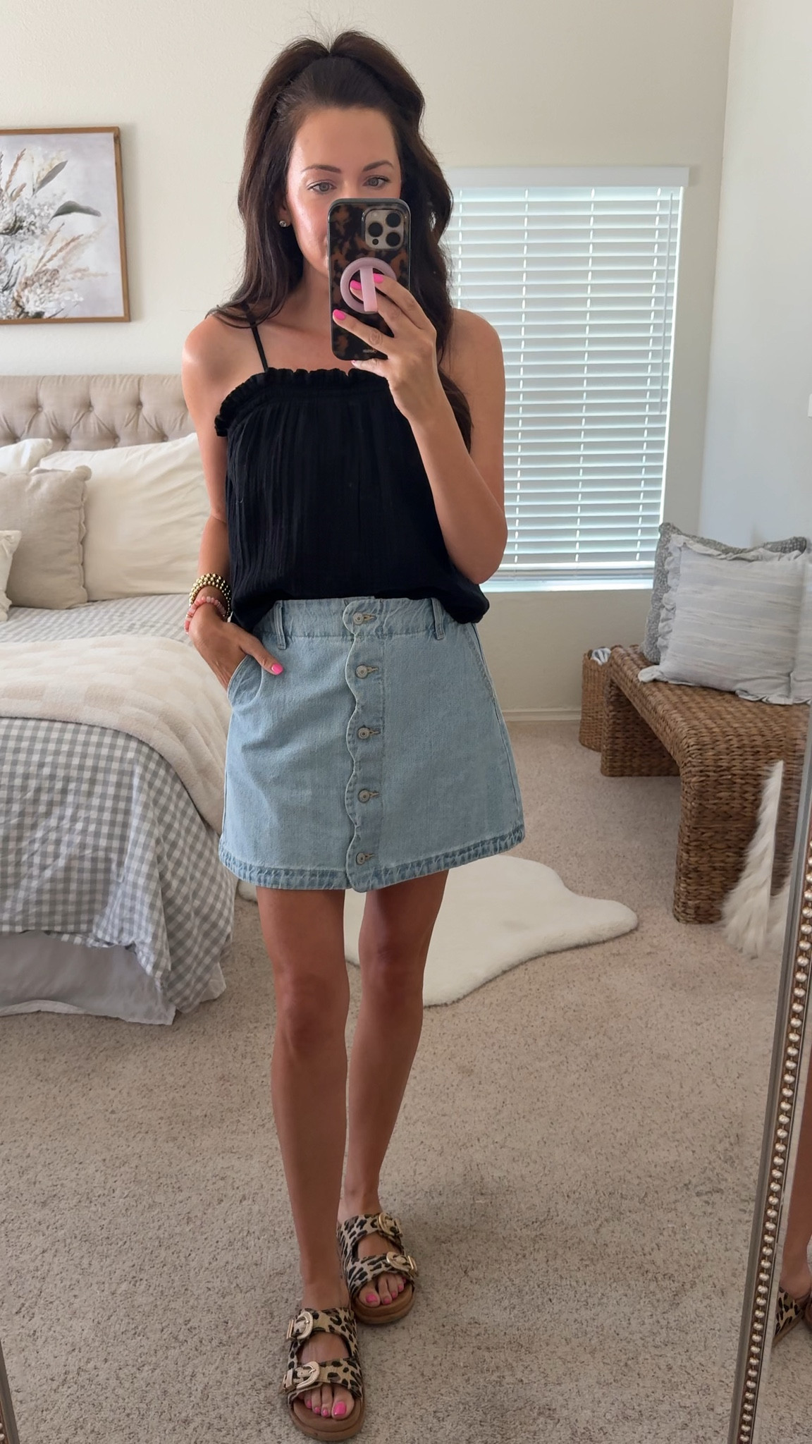 OLD NAVY 50% OFF SALE!
Small top, adjustable straps👏🏻
Skirt-wearing a 2 runs big fyi
Leopard sandals, run tts

#LTKootd #LTKSaleAlert #LTKSeasonal