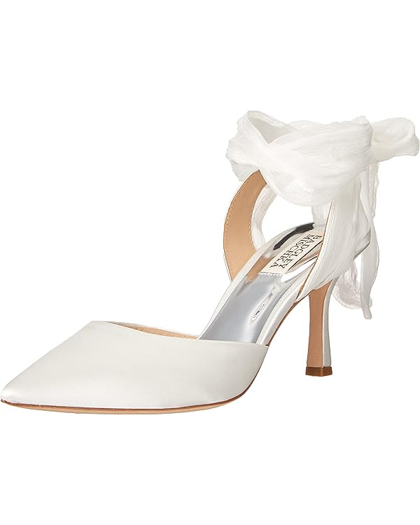 Badgley Mischka Women's Blaze Pump | Amazon (US)