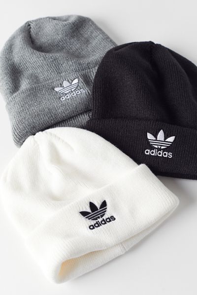 adidas Originals Women's Trefoil Beanie | Urban Outfitters (US and RoW)