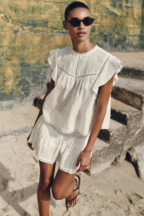 ROMANTIC LADDER-TRIM TOP | Zara UK