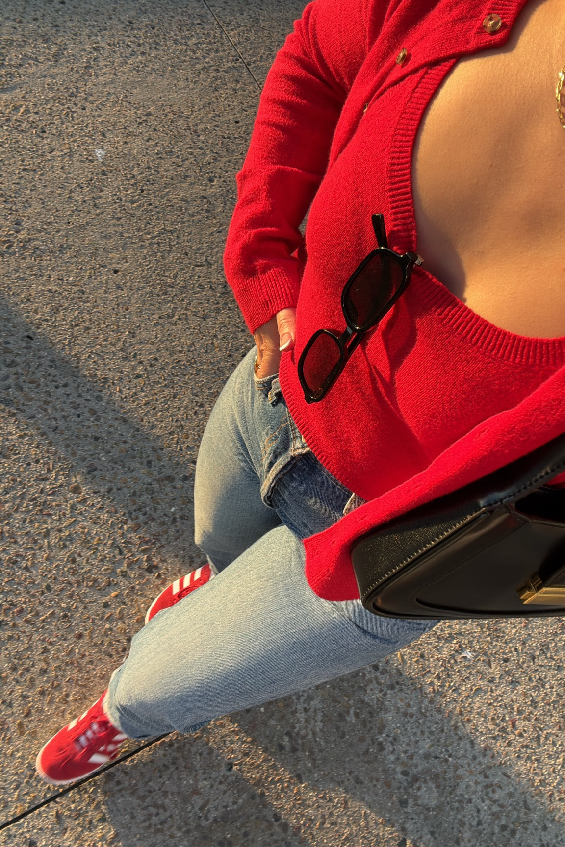 🍒🍓🍎

#LTKOver40 #LTKSeasonal #LTKStyleTip