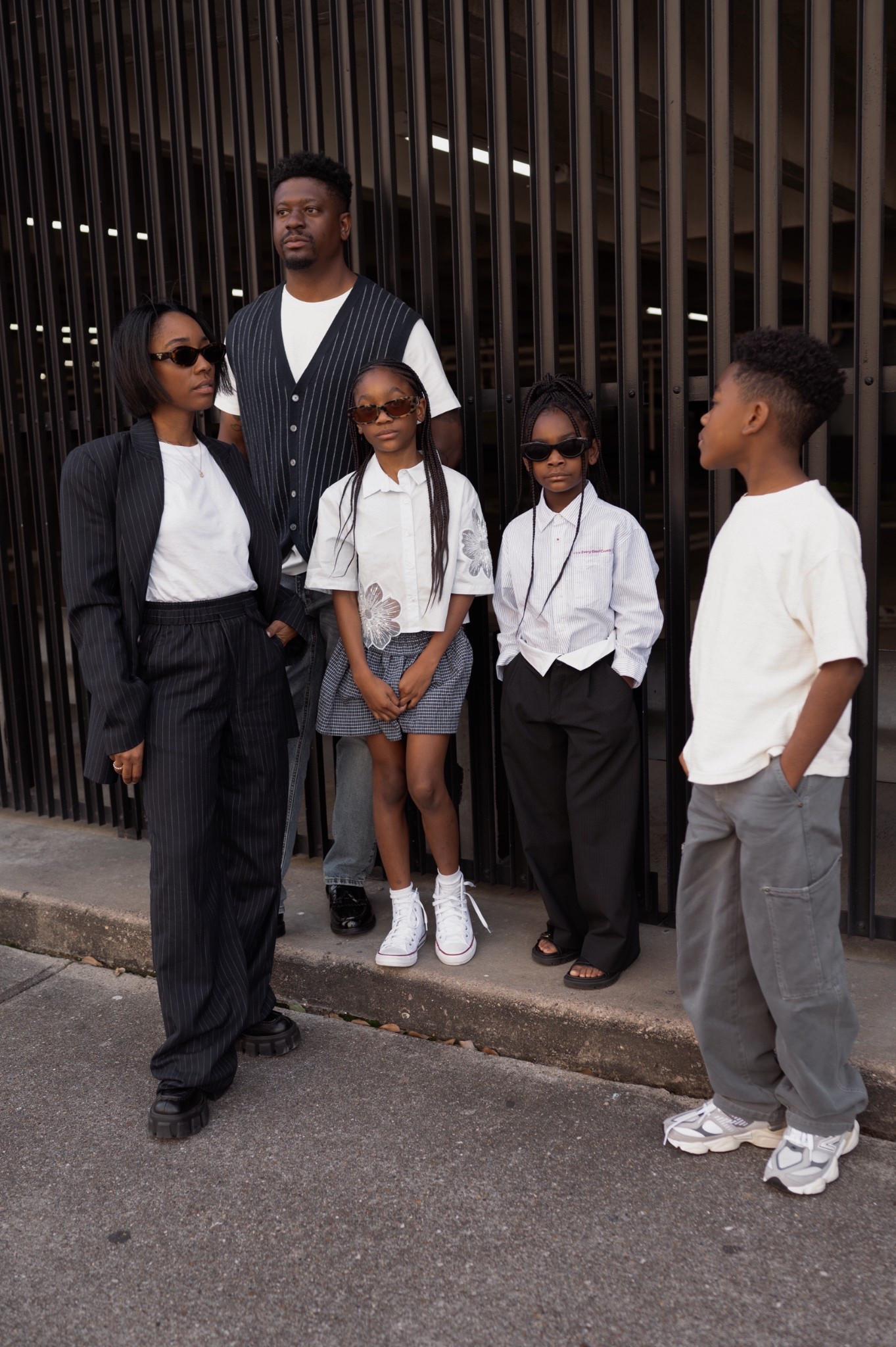 Family casual coordinating outfits, family pictures

#LTKFamily #LTKKids #LTKStyleTip