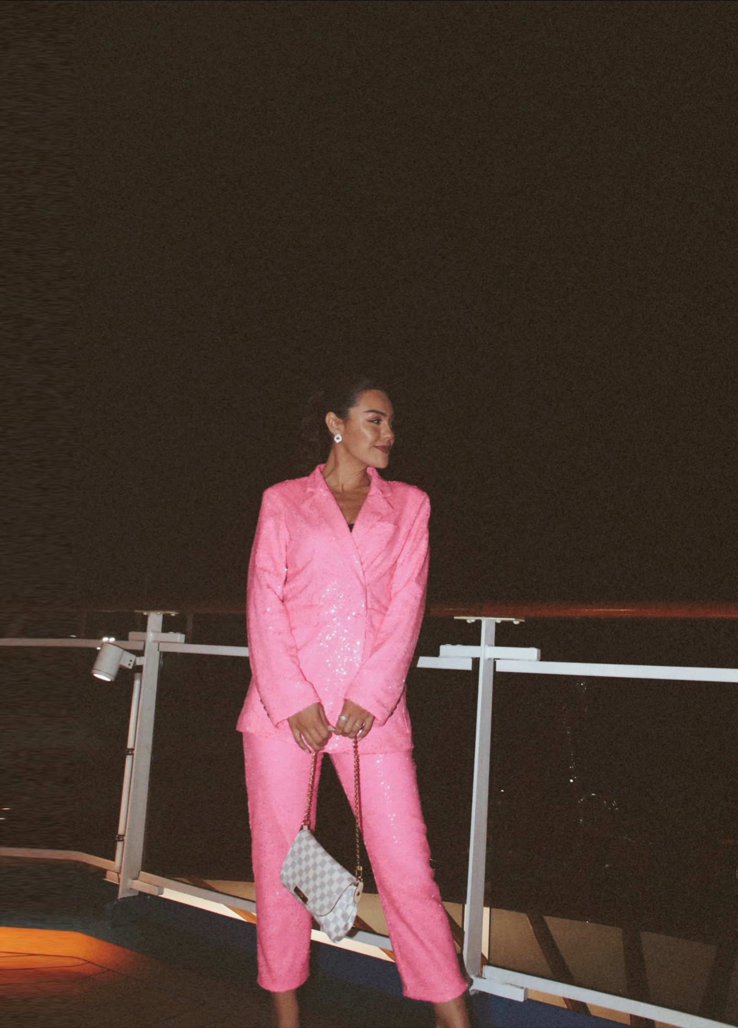 Vacation fit night out! The suit accessorizes itself so simple hair and earrings were a must 💖 