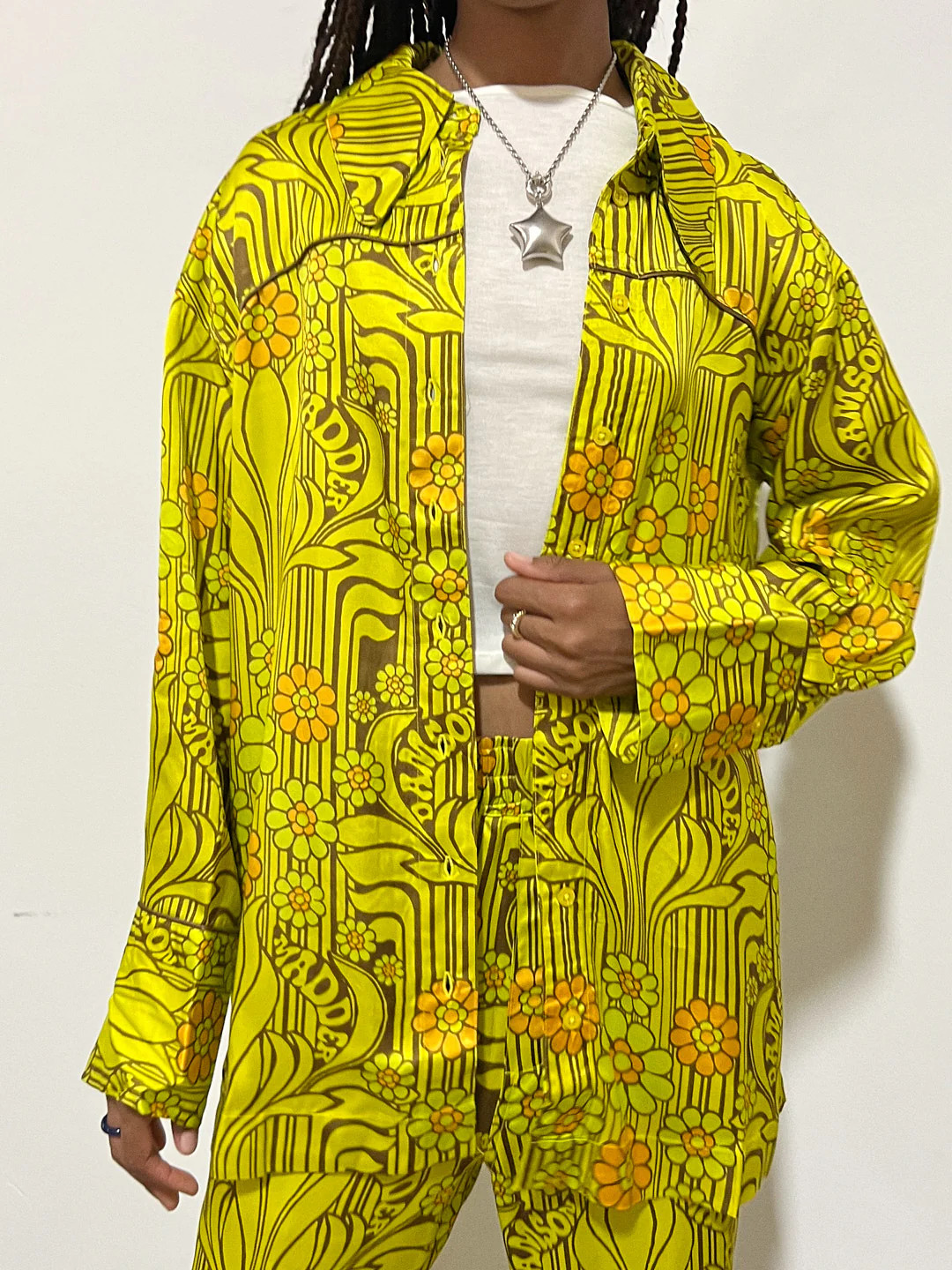 Joni Satin Shirt - Yellow | Lisa Says Gah