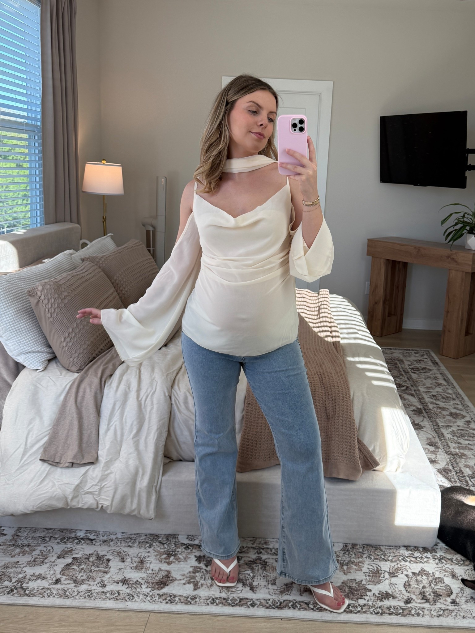 Finally a “dressier” maternity outfit that’s NOT a dress 🤭🤗 (wearing a medium top, medium jeans & 7.5 heels) 

#LTKootd #LTKBump #LTKspringtrends