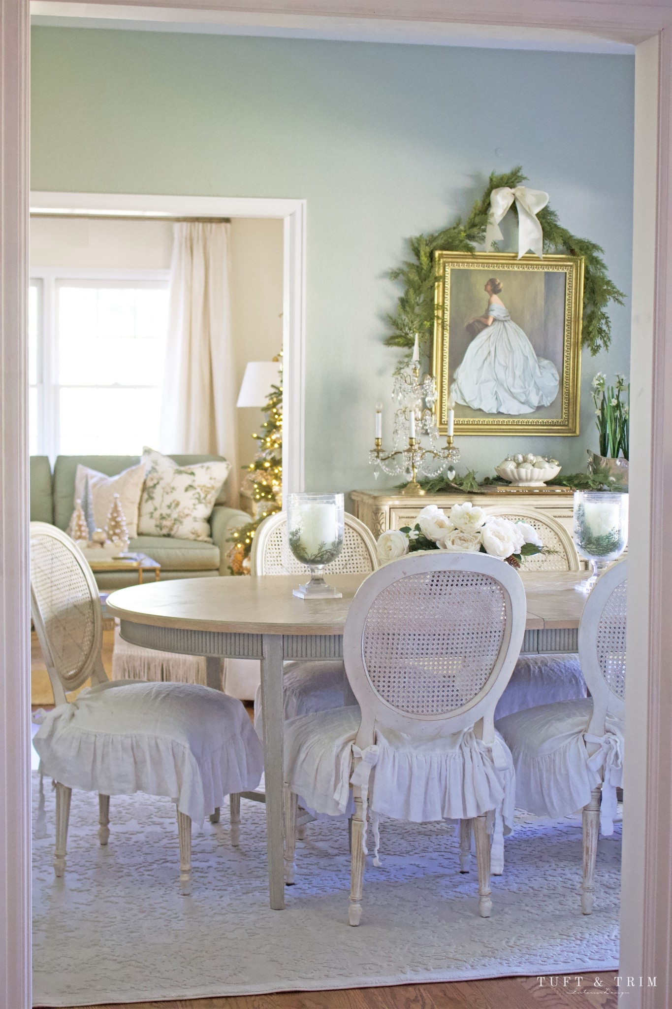 Shop my holiday dining room!

#LTKHoliday