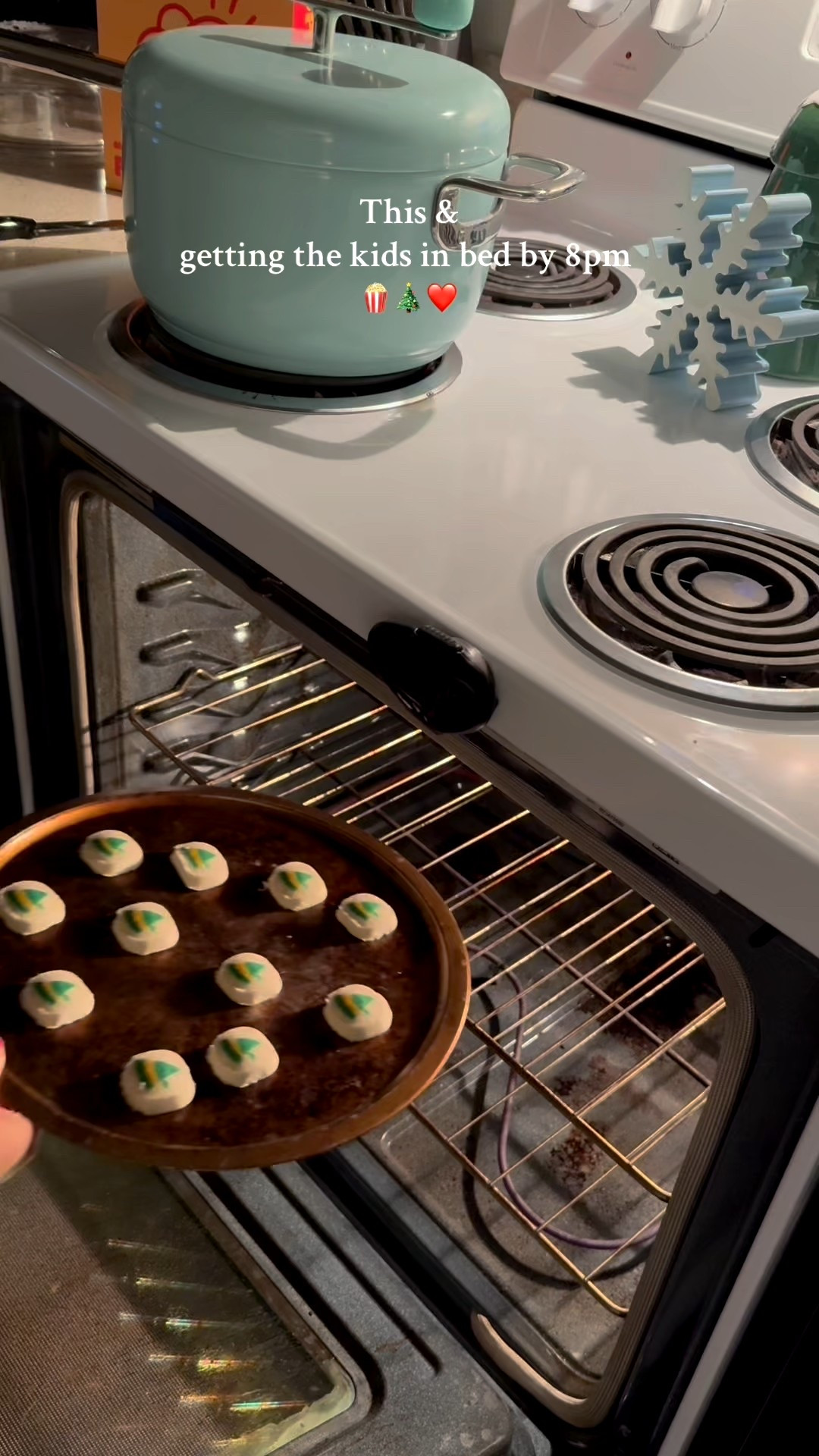 Cozy date night in with Popsmith Popcorn! 🍿❤️#datenight

#LTKHoliday #LTKfoodie #LTKGiftGuide