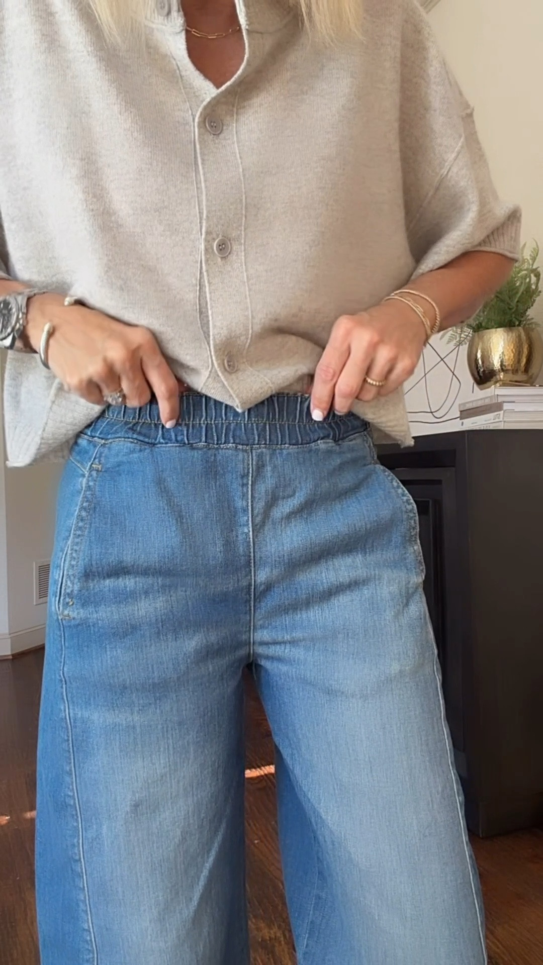 Anthro sale
Up to 30% 

These have been best sellers

Cashmere sweater top- tts
Denim - size down one size 

@Anthropologie 

#LTKootd #LTKOver40 #LTKSaleAlert