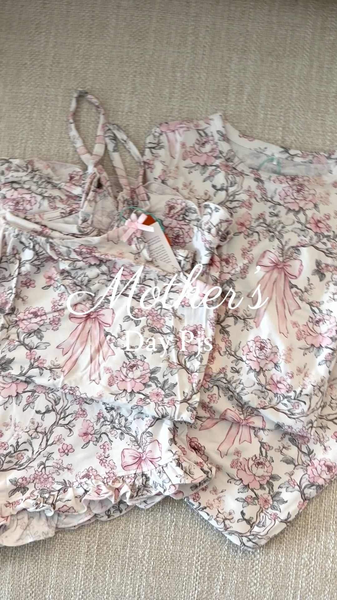 These are the perfect Mother’s Day gift! The most gorgeous Mommy + Daughter matching Jammie’s 🌸💞

@Posh Peanut 


#momsday #mothersday #matchingpjs #mathingjammies #kidspjs #womenspjs #matchingset #poshpeanut 

#LTKMothersDay #LTKmomlife #LTKKids