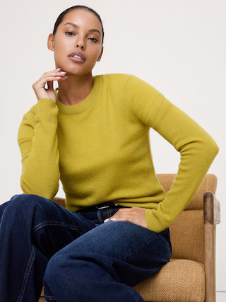 Lightweight Cashmere Crew-Neck Sweater | Banana Republic (US)