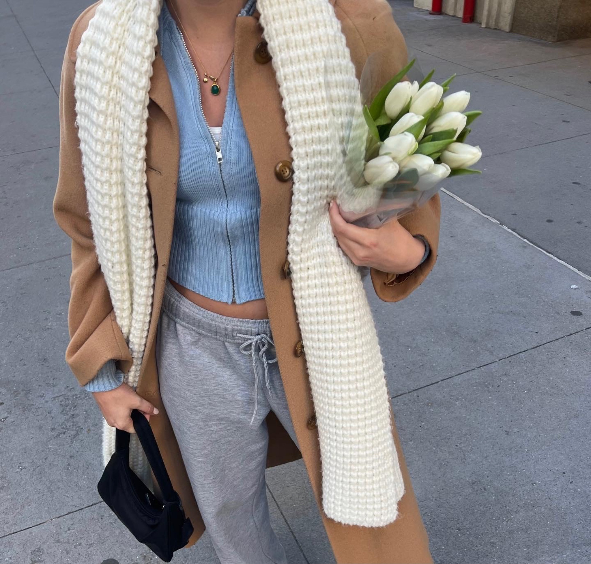 the chokehold this zip up from Frankie’s bikinis has on me 

#LTKFind #LTKswim #LTKstyletip