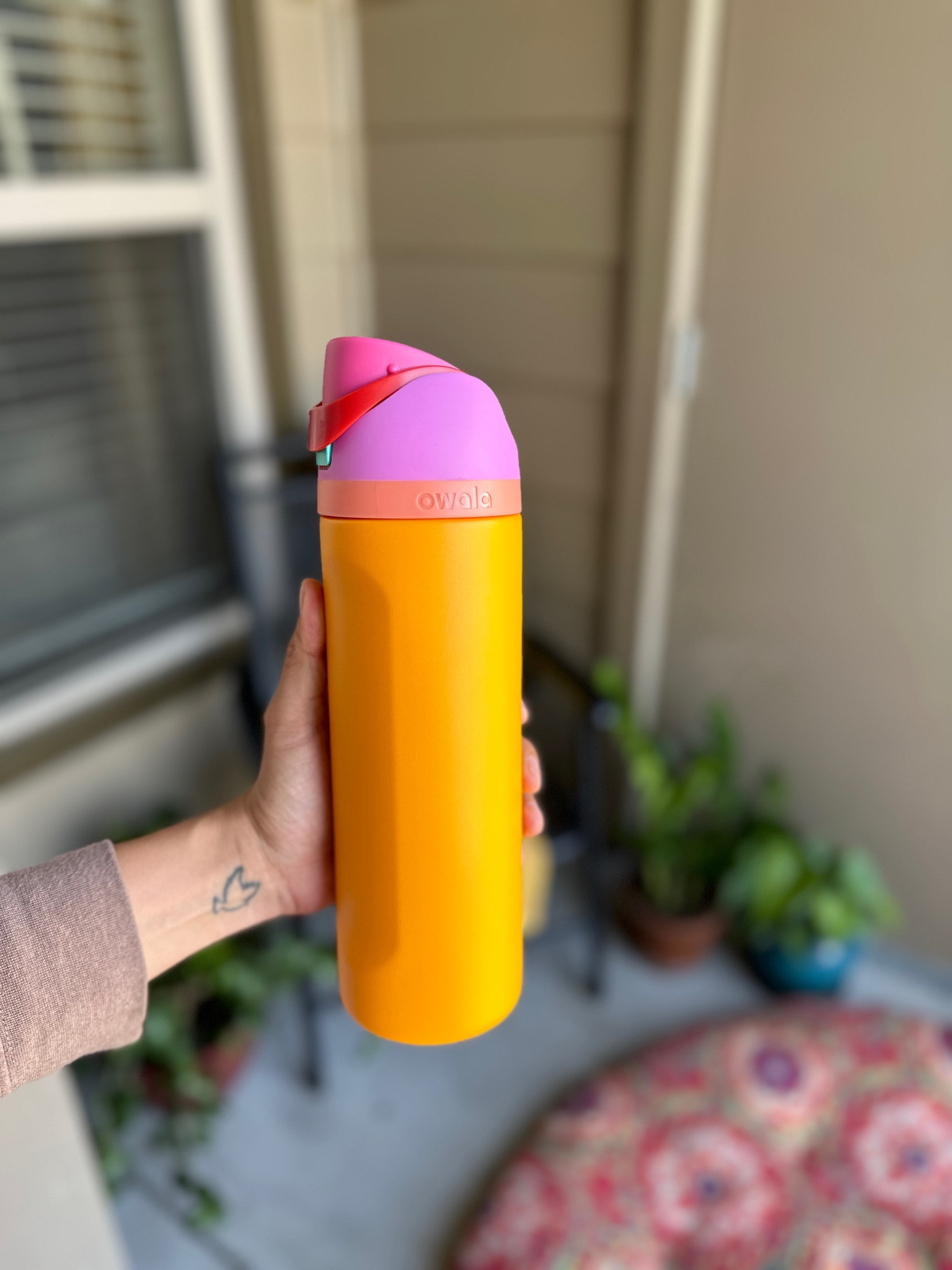 Summer water bottle #waterbottle #owala #targetfind #summer #colorful 

#LTKFind #LTKfamily #LTKunder50