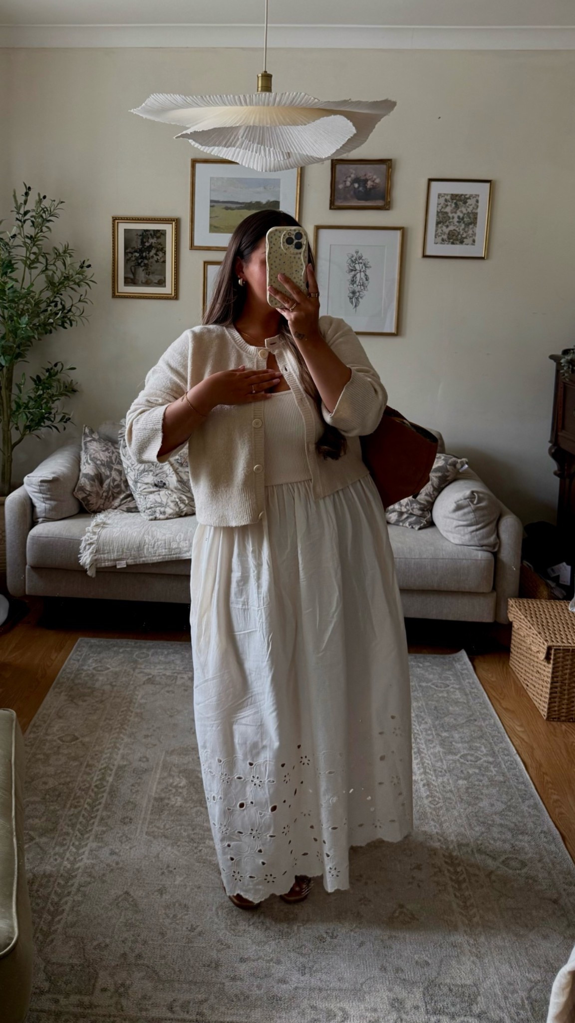 OOTD 🤍🐚🥥

#LTKsummer #LTKmidsize