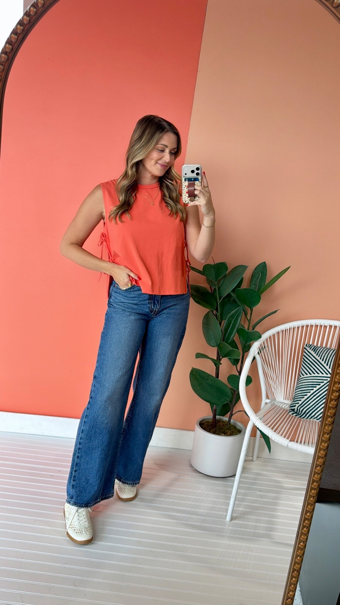 Medium tank
Code: KIMJENSEN for a discount 