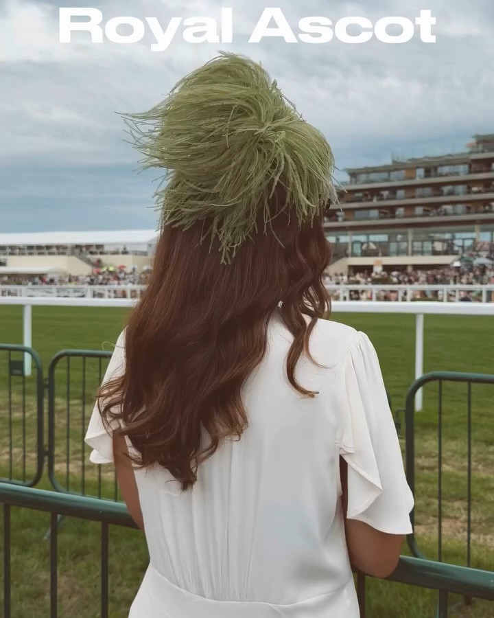 Such a fun day on Ladies Day at @ascotracecourse . I was very kindly invited to attend with the beautiful heritage brand @ghostfashion and was able to wear their beautiful Delphine Button Satin Maxi Dress in ivory. Thank you so much for having me, I had the most wonderful day with the loveliest team @caitlinporter_x and lovely Lois 🤍

And to my girl @myoutfitsinmirrors for making everything more fun, always. Also got to meet the fabulous @aisha, what a woman! An avid photographer 📸 who taught me a trick or two 🤗 Thank you to my casa @atcasamaria 🥹
pr invite

Dress @ghostfashion 
Vintage 1940’s hat @blackout2vintagefashion 
Cucumber sandwich bag @riverisland 
White mules @marksandspencer 
Lemon necklace @alexmonroejewellery 

#royalascot #occasionstyle #ghostfashion #over40style #whitemaxidress

This dreamy vintage hat was the perfect finishing touch. The way the ostrich feathers moved in the wind was exquisite. Thank you to the ever so helpful ladies @blackout2vintagefashion for helping me choose it 

Spotted! 📸 the vibe was so fun and electric and we all had great fun people watching 👀 

What a privilege to be invited by @ghostfashion and to wear one of their dresses. So grateful ☺️ thank you @caitlinporter_x and Casa Maria for making it happen 

Inspired by @ellieevelynsmith @laraemmastylist with this showstopper of a bag! Is it a slice of cake 🍰 or a sandwich 😂😂😂

The girl who has me in stitches every single day 😆love her @myoutfitsinmirrors 

I met the wonderful Aisha @masteramas who is just as fabulous in real life 🤍 we had so much in common! What a beautiful human ☺️☺️☺️

Who is she?? @ghostfashion 

Strutting out stuff like it’s a runway 🤭why not!