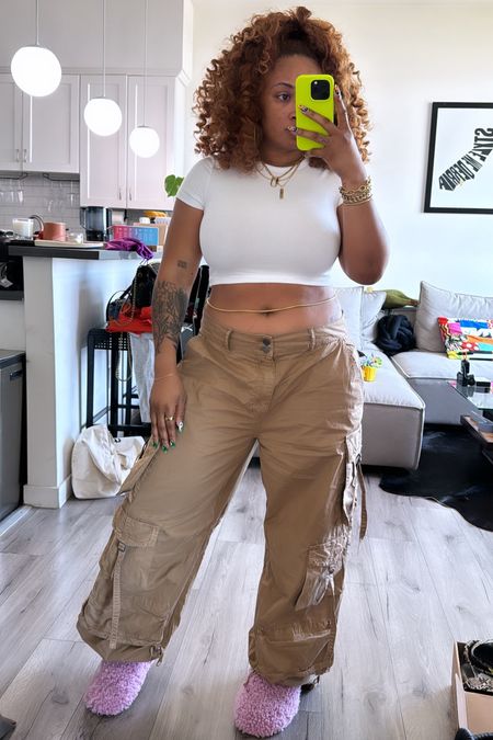 These cargos are everything! They run big. I’m wearing a size 31, could do a 30.

#LTKStyleTip #LTKMidsize