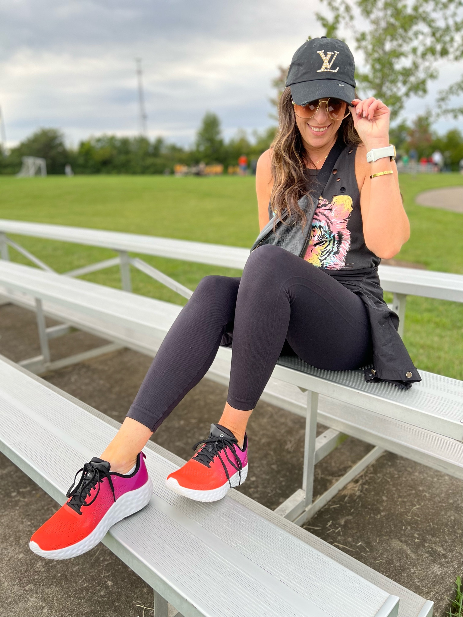 Soccer mom chic in my #spanx seamless leggings, custom LV hat, 100% organic cotton black button down, Amazon sunnies & colorful #aetrex Danika Sneakers! Stood for the entire game cuz my feet felt like they were walking on clouds in these sneaks 💓