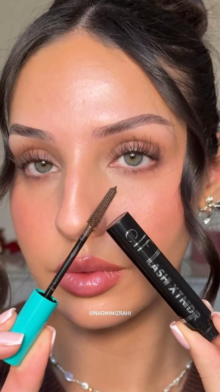 Mascara Monday - Honestly, the affordable mascaras are where it’s at recently they keep launching bangers! 

@elfcosmeticsuk lash xtndr “brown” 
RRP £7

this is one is lovely. It adds a really nice amount of length. The wand separates each lash and the triangular shape makes it really easy to get into the inner corners without being messy. It’s not the most voluminous mascara, but I personally like how it makes my lashes look so if you want more length over volume this one’s lovely. I’m not usually excited by elf mascaras, but I couldn’t wait to share this one.

FYI I always curl my lashes before applying mascara 

Please do not use/repost my content without my permission.

#MascaraMagic #BeautyReview #MakeupTest 
#MascaraMustHave #LashGoals #BeautyFinds #makeup #mascara #mascaramonday