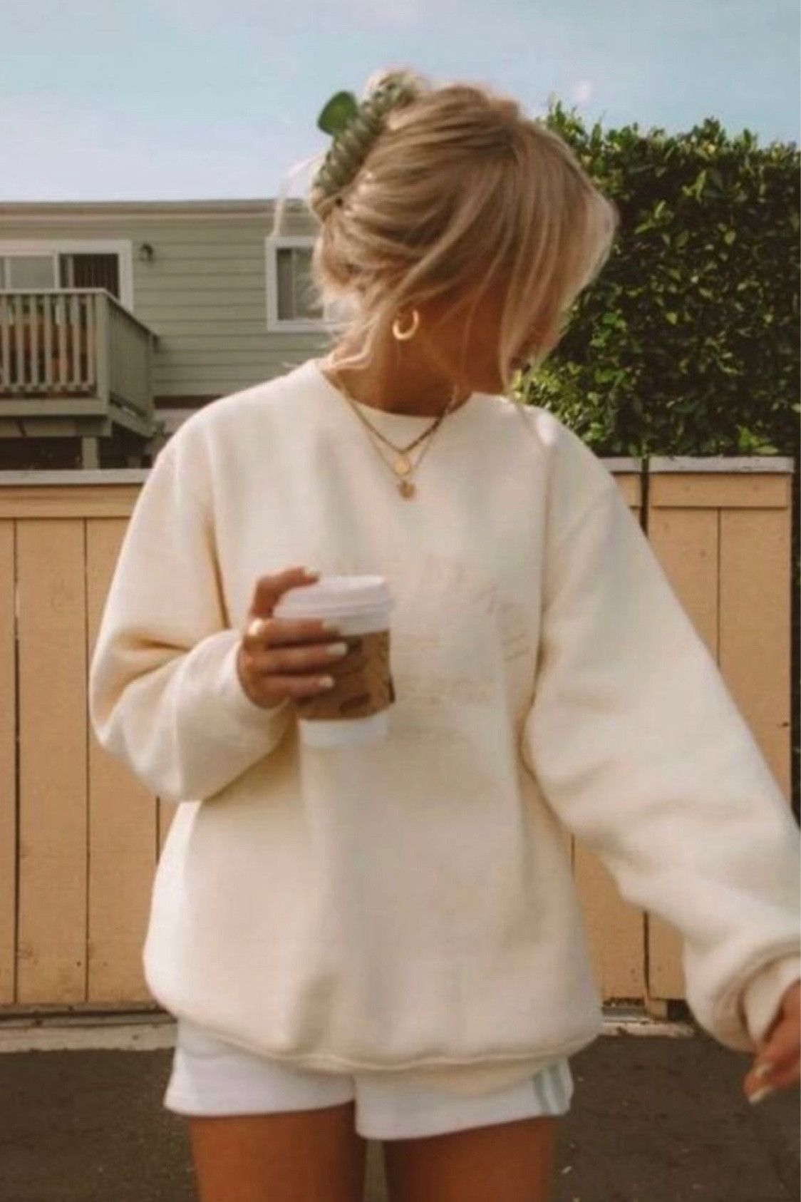 Sweat setttt🤍🤍

#LTKSeasonal #LTKFind #LTKstyletip
