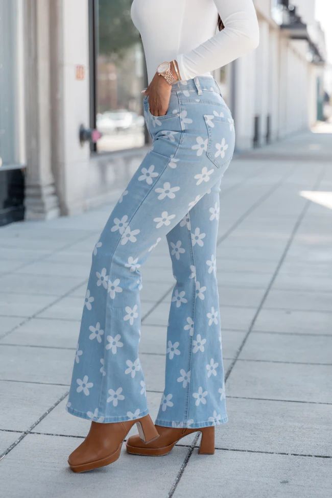 A Different Path Daisy Print Flare Jeans | Pink Lily