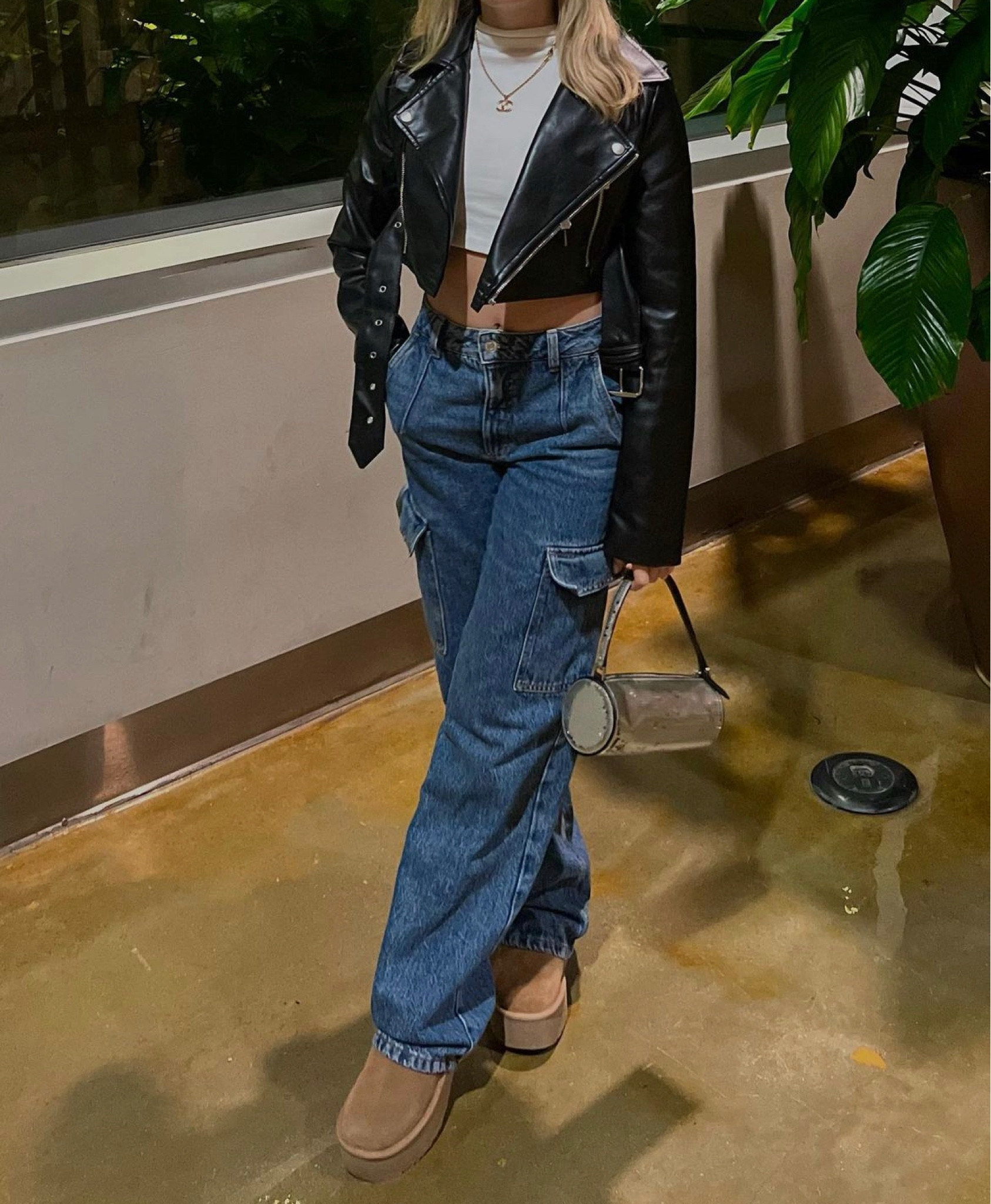 night out outfit 🖤

#LTKfindsunder100 #LTKstyletip