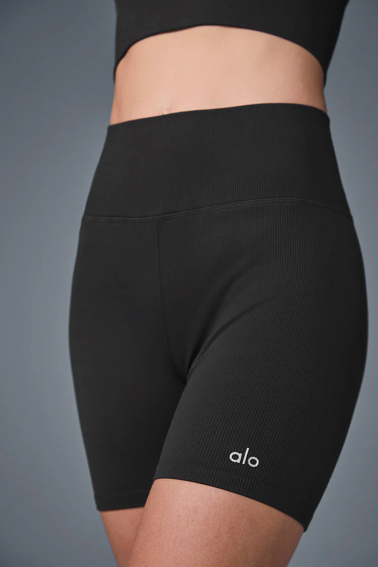 5" Seamless Ribbed Favorite Short | Alo Yoga (US)