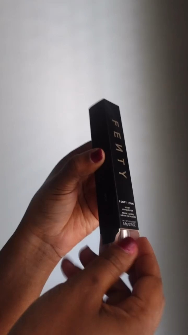 Serving lips all Fall
@fentybeauty 

#fallbeauty #beauty #makeup #lipcolor