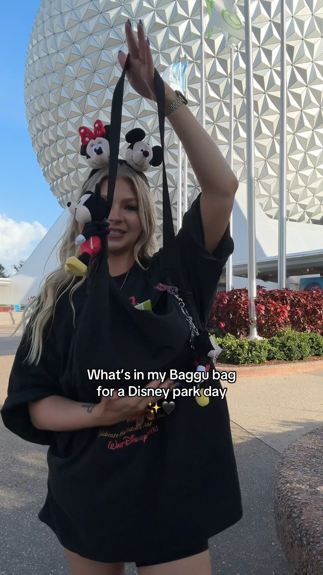 What’s in my Baggu bag for a Disney park day 

#LTKItBag #LTKSeasonal