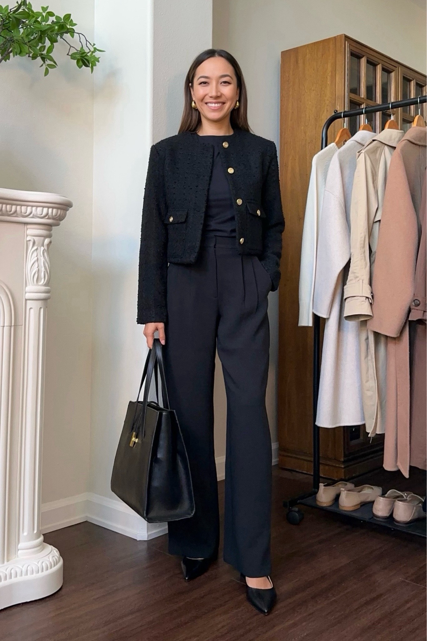  Smart casual workwear styling the Abercrombie crepe pants 🖤

• I’ve linked to a similar + wider leg pant that is still in-stock 
• linked to similar styles for everything else 

#LTKSeasonal #LTKStyleTip #LTKWorkwear