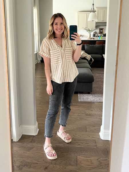 Transitioning to spring! Loving this striped blouse, black frayed jeans and sandals!

Target | Amazon