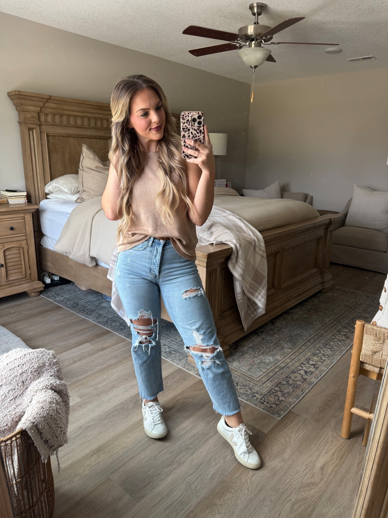 found THE best summer-to-fall transition top from — drumroll, please!! — WALMART 👏🏼 they are crushhhinggg it this season 🤎🍂 AND for less than $20!!

#LTKFindsUnder50 #LTKSeasonal #LTKSaleAlert