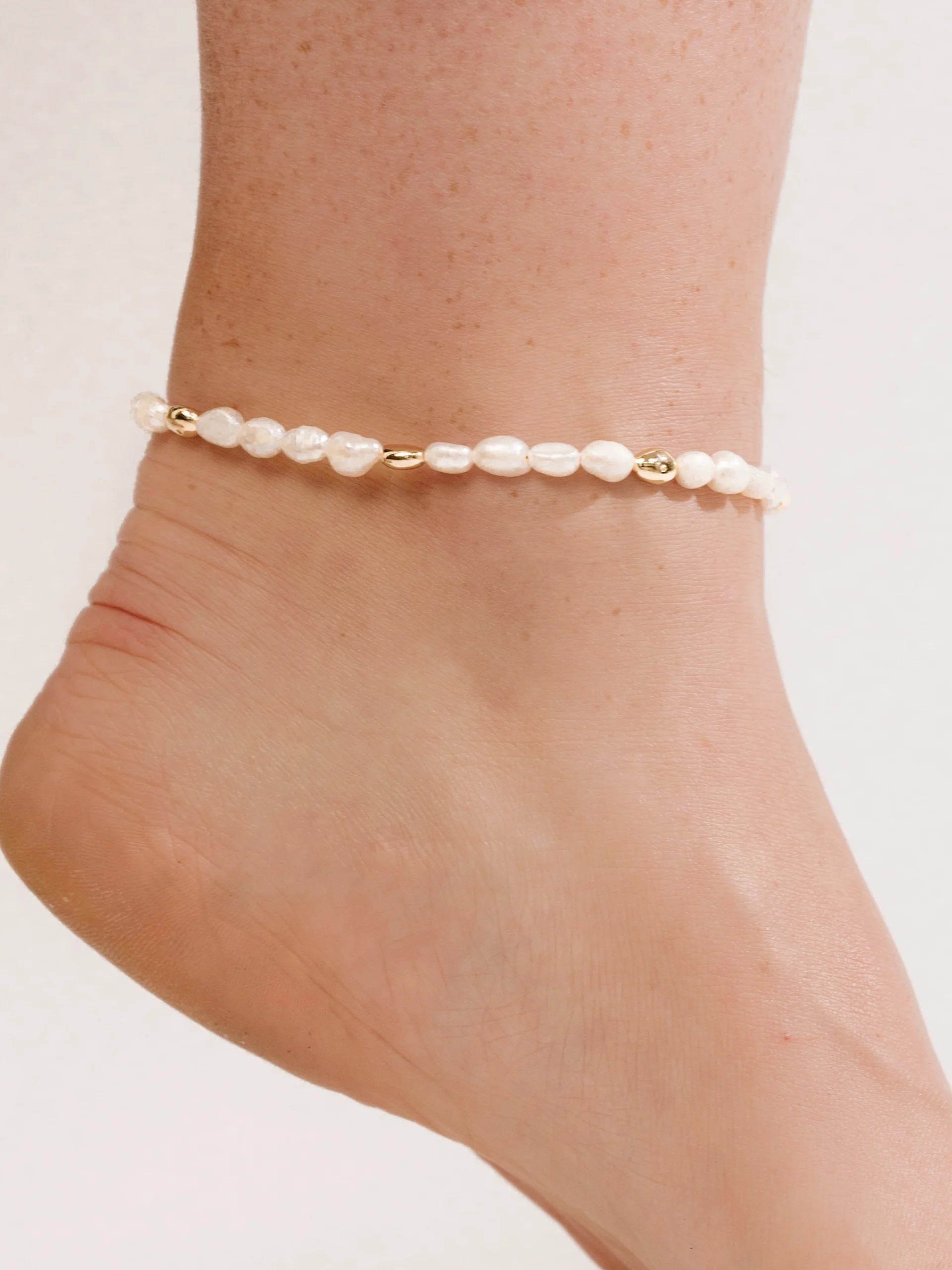 Freshwater Pearl Polished Pebble Anklet | Ettika