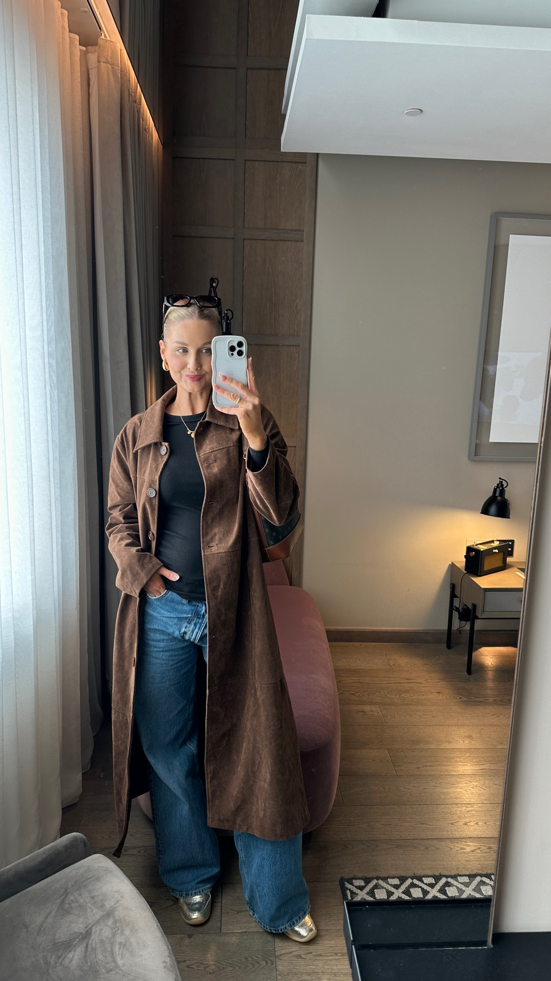 GRWM - London weekend away featuring my new fave faux suede find… it is GORGE!🍂👀 



#LTKautumn #LTKuk #LTKstyletip