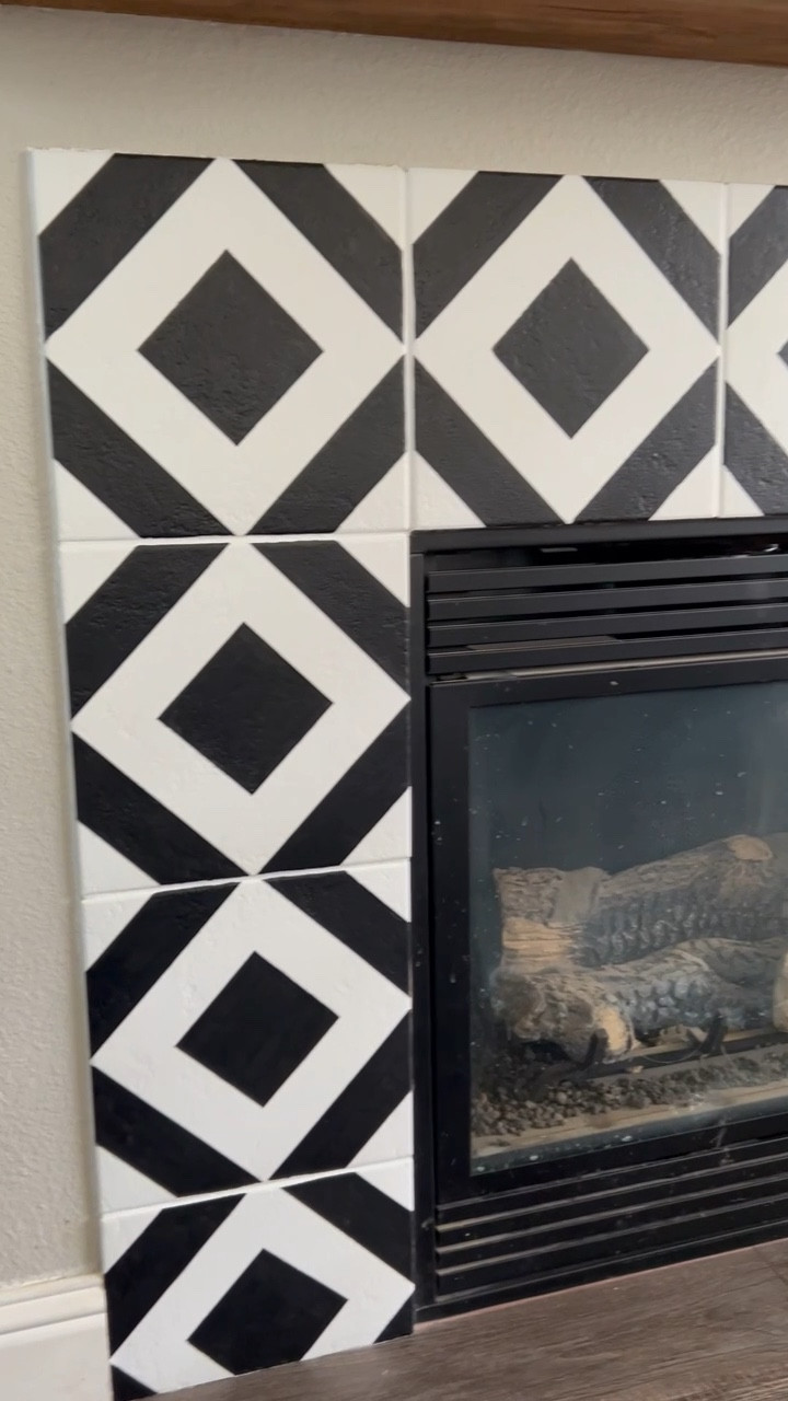 Loving Fusion mineral paint in the color Coal Black! Perfect for furniture painting and DIY projects! #paint #diy #fusionmineralpaint #homeproject

#LTKHome #LTKFindsUnder50 #LTKFindsUnder100