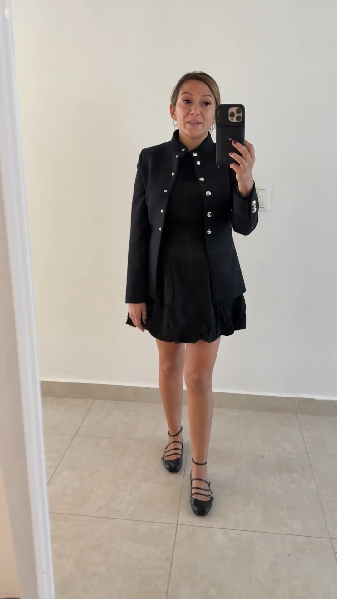 A potential LTKCon outfit. The plus? I really love it. The downside? It’s all black. I was hoping to mix in more color this time. Thoughts?



#LTKStyleTip #LTKCon
