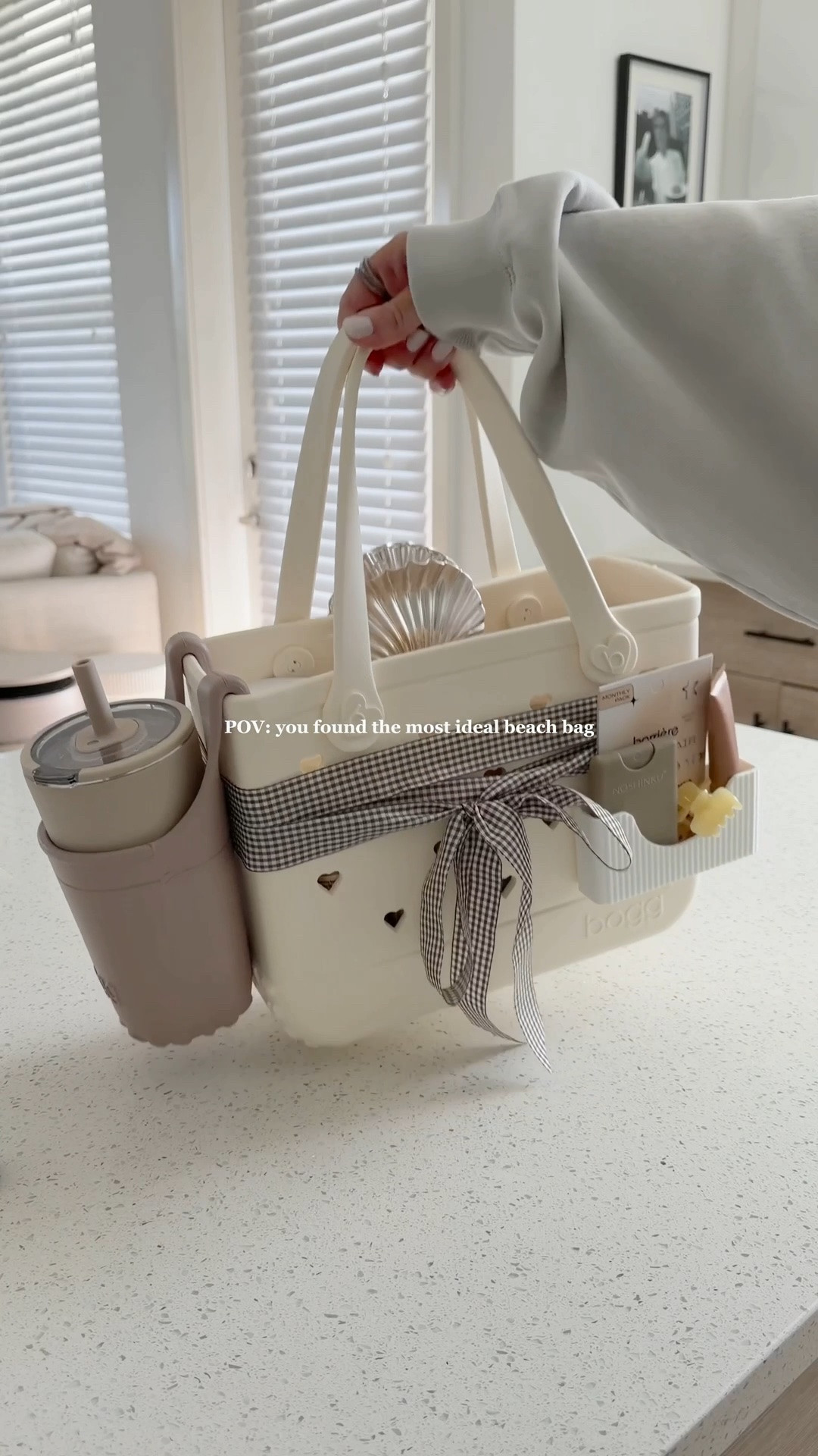 Pack My Beach Bag✨🐚🌞

#LTKdayinmylife #LTKvlog #LTKSwim
