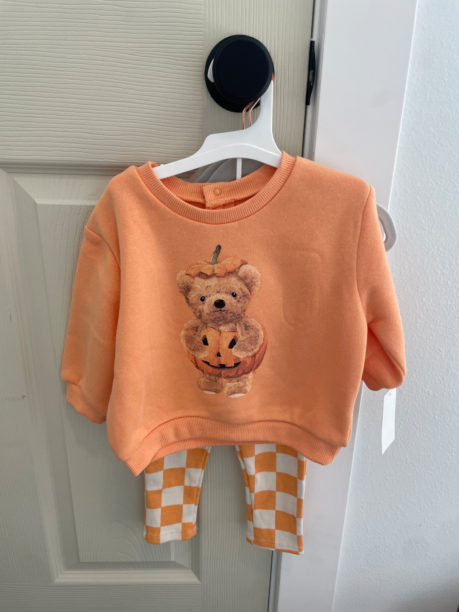 Mommy and me matching pumpkin graphic sweatshirts! 

#LTKSeasonal #LTKBaby #LTKFindsUnder50