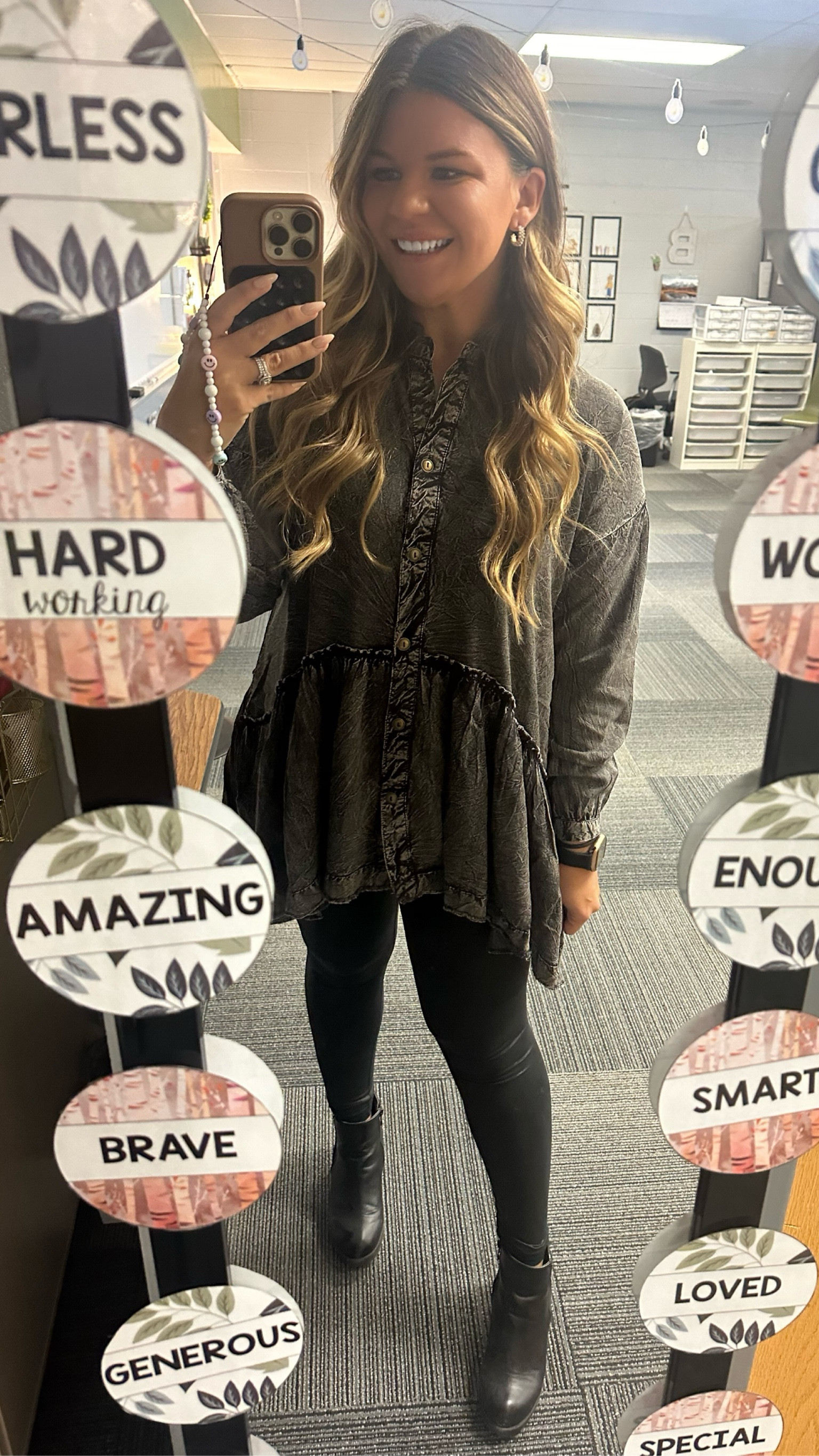 Teacher Outfit
Teacher OOTD
Fall outfit

Top runs oversized
Wearing a smalll

#LTKSeasonal #LTKfindsunder50 #LTKshoecrush