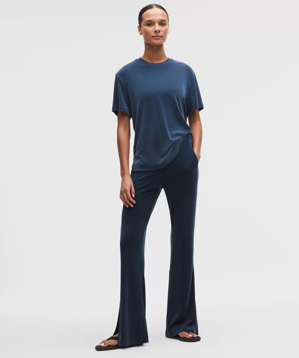 Drapey Softstreme Flared Pant | lululemon (AU)