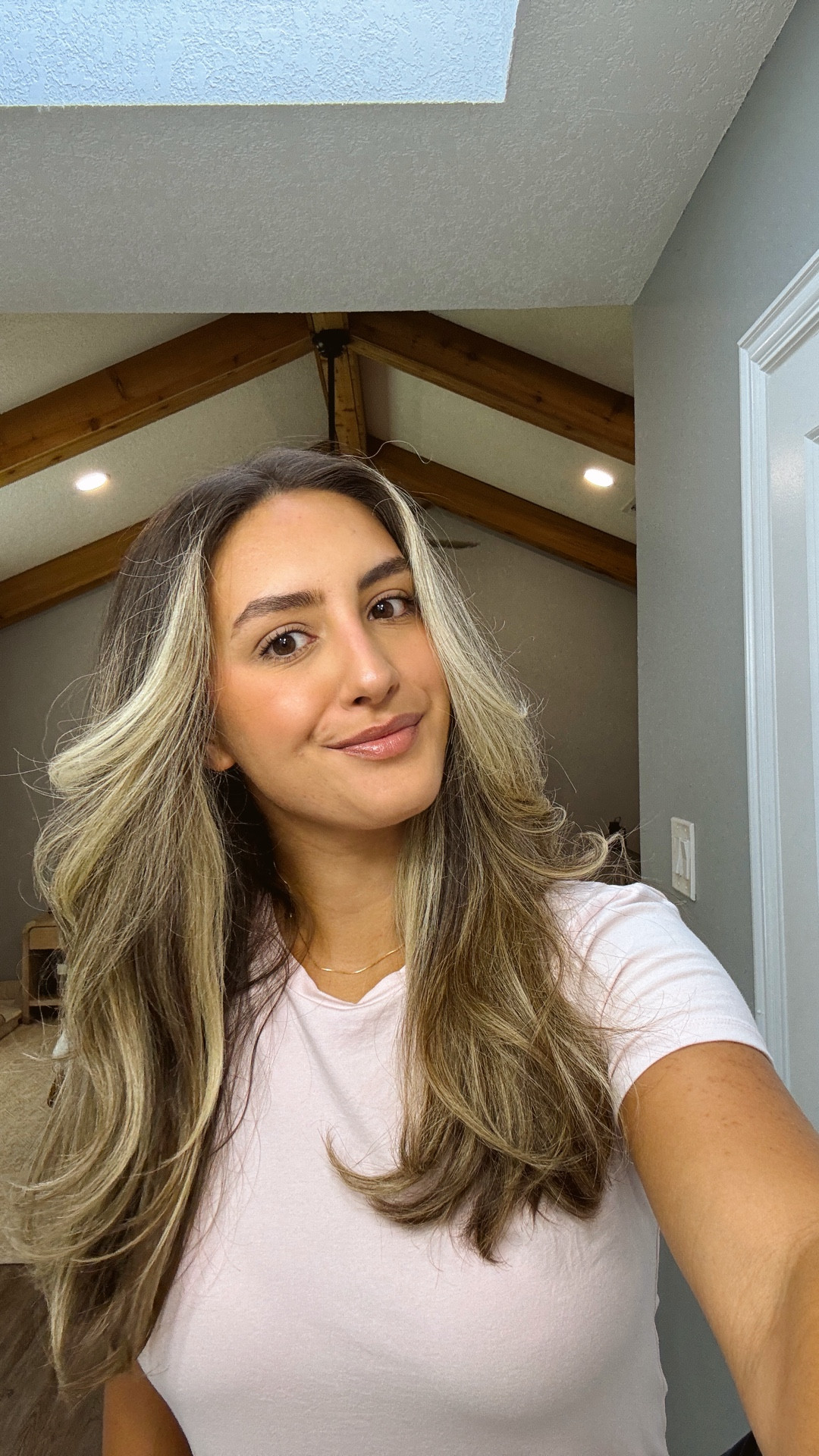 Get ready with me simple glow makeup routine! 

#LTKBeauty #LTKStyleTip