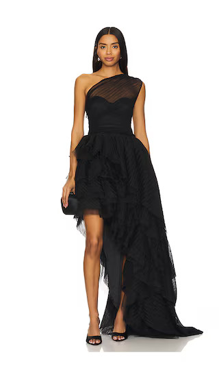 Favorite Soriya Gown in Black

              
    
        
        
            Favorite Button | Revolve Clothing (Global)