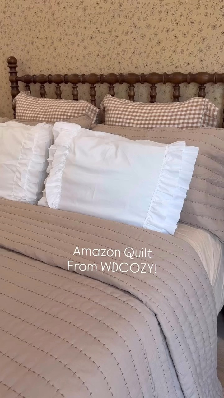 Cozy Quilt

#LTKHome