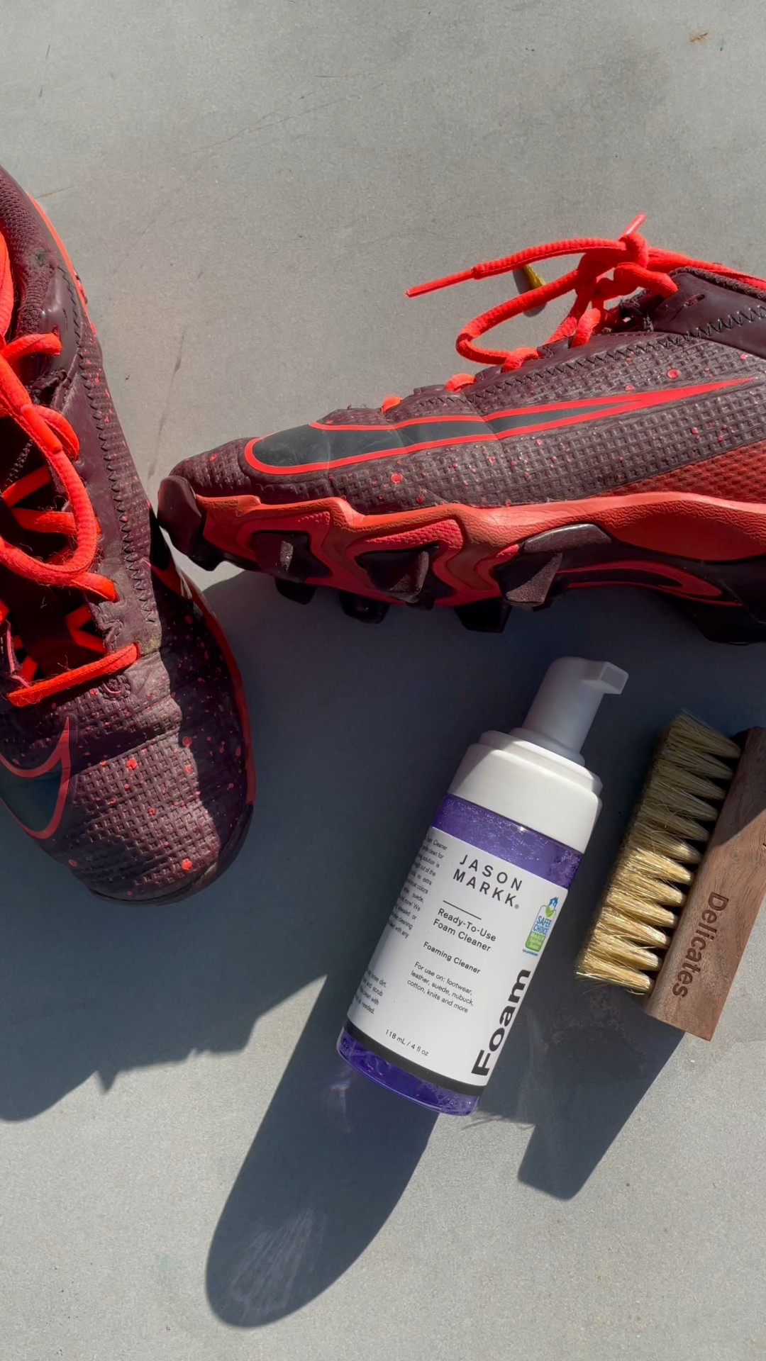 Jason Markk Quick Clean Kit helping this mama in between sports seasons #ad @jasonmarkk 


#LTKShoeCrush #LTKFamily #LTKHome