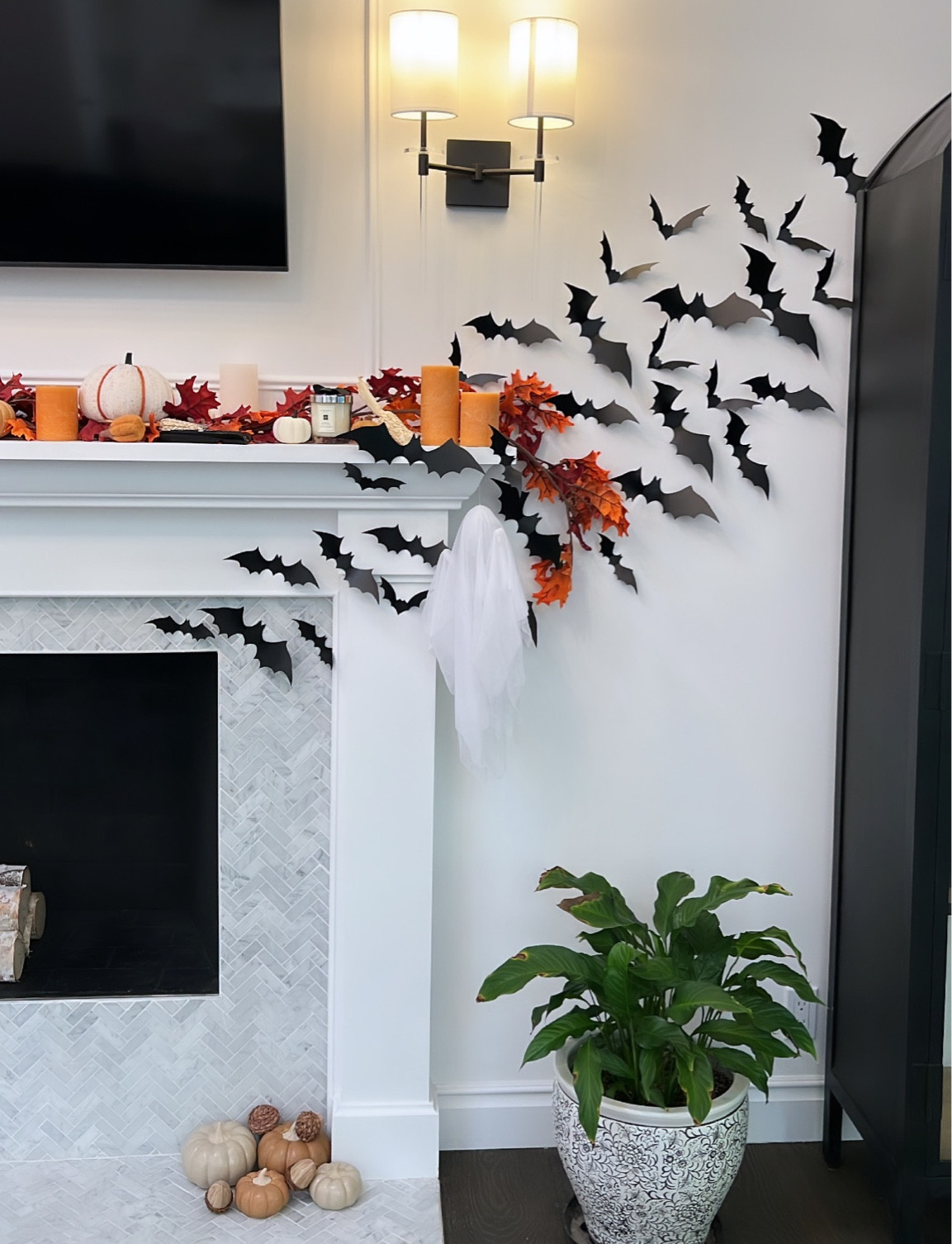 I love a theme 🎃 👻 

#LTKhome #LTKSeasonal #LTKHalloween