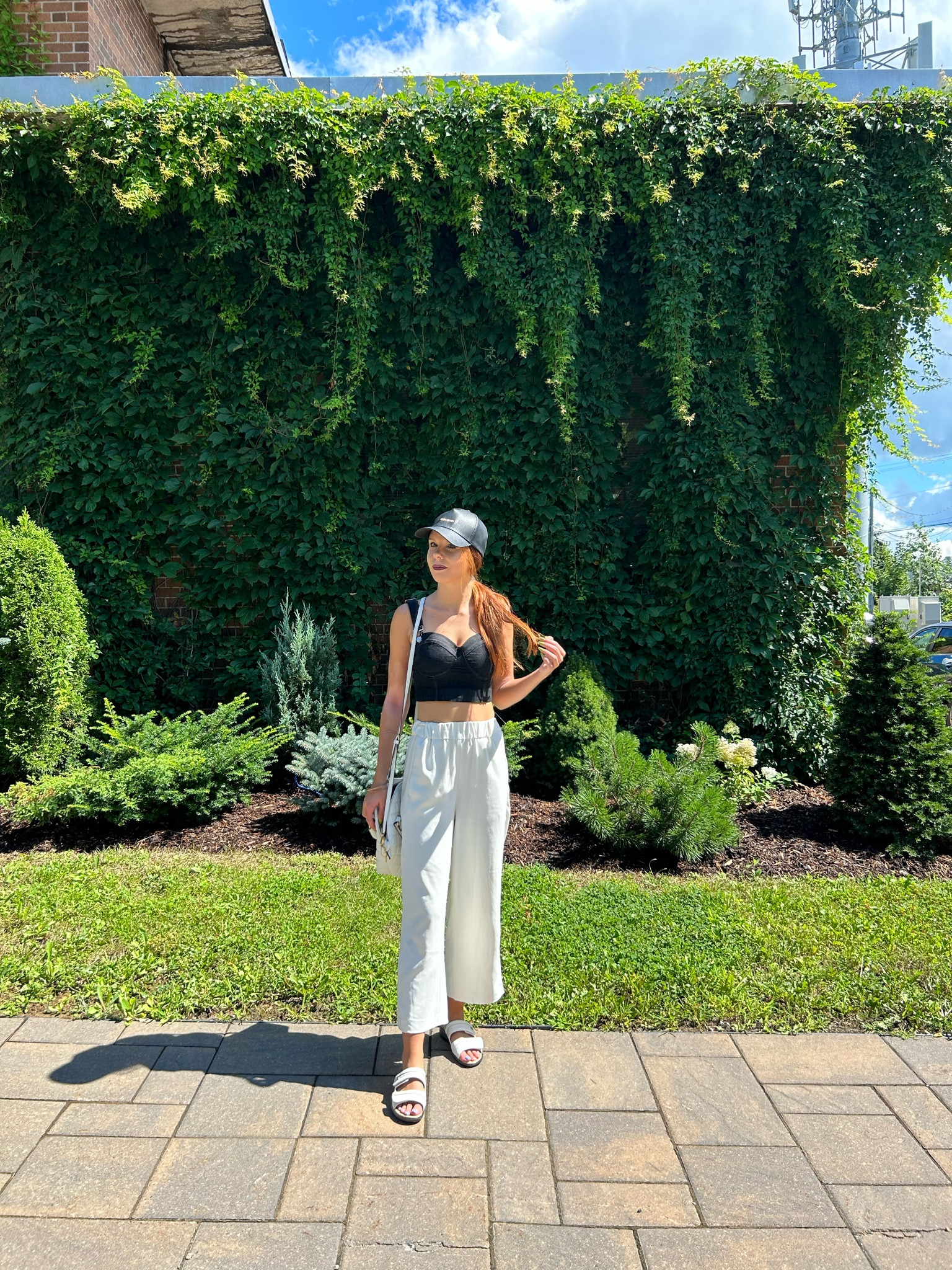 Love styling white pants with darker accessories for a classy late summer look. 

#LTKstyletip #LTKU #LTKSeasonal